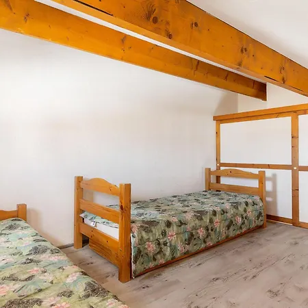 Cristallines By Interhome